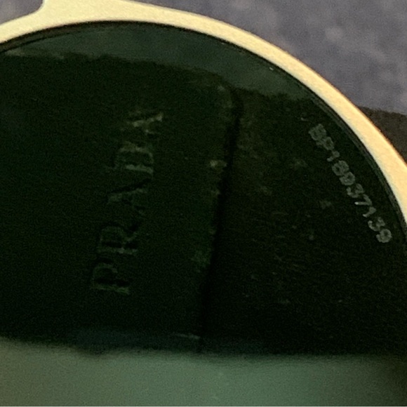 Prada Sunnies - Picture 7 of 9